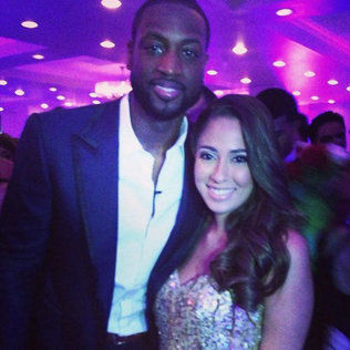 经友好协商，深圳新鹏城足球俱乐部今日宣布任命陈涛...（深圳新鹏城俱乐部官宣：经协商一致，陈涛即日起上任...）