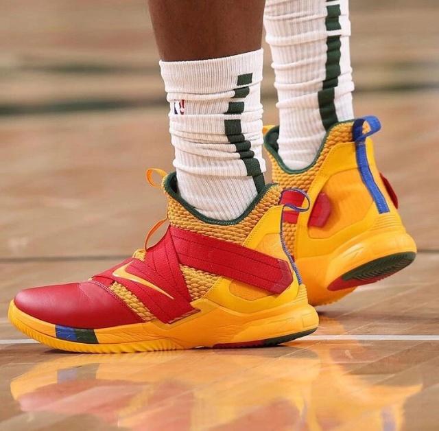 皇马不缺机会但依然输给曼城，阿隆索距离解脱还有多久？（皇马错失良机仍败给曼城，阿隆索的解脱还要等多久？）