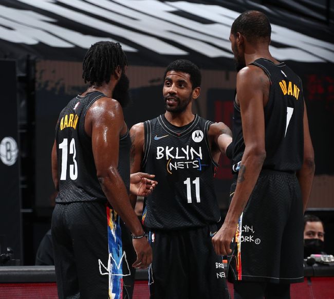 经纪人：米内罗竞技未与胡尔克就续约进行接触（经纪人：米内罗竞技尚未与胡尔克展开续约谈判）