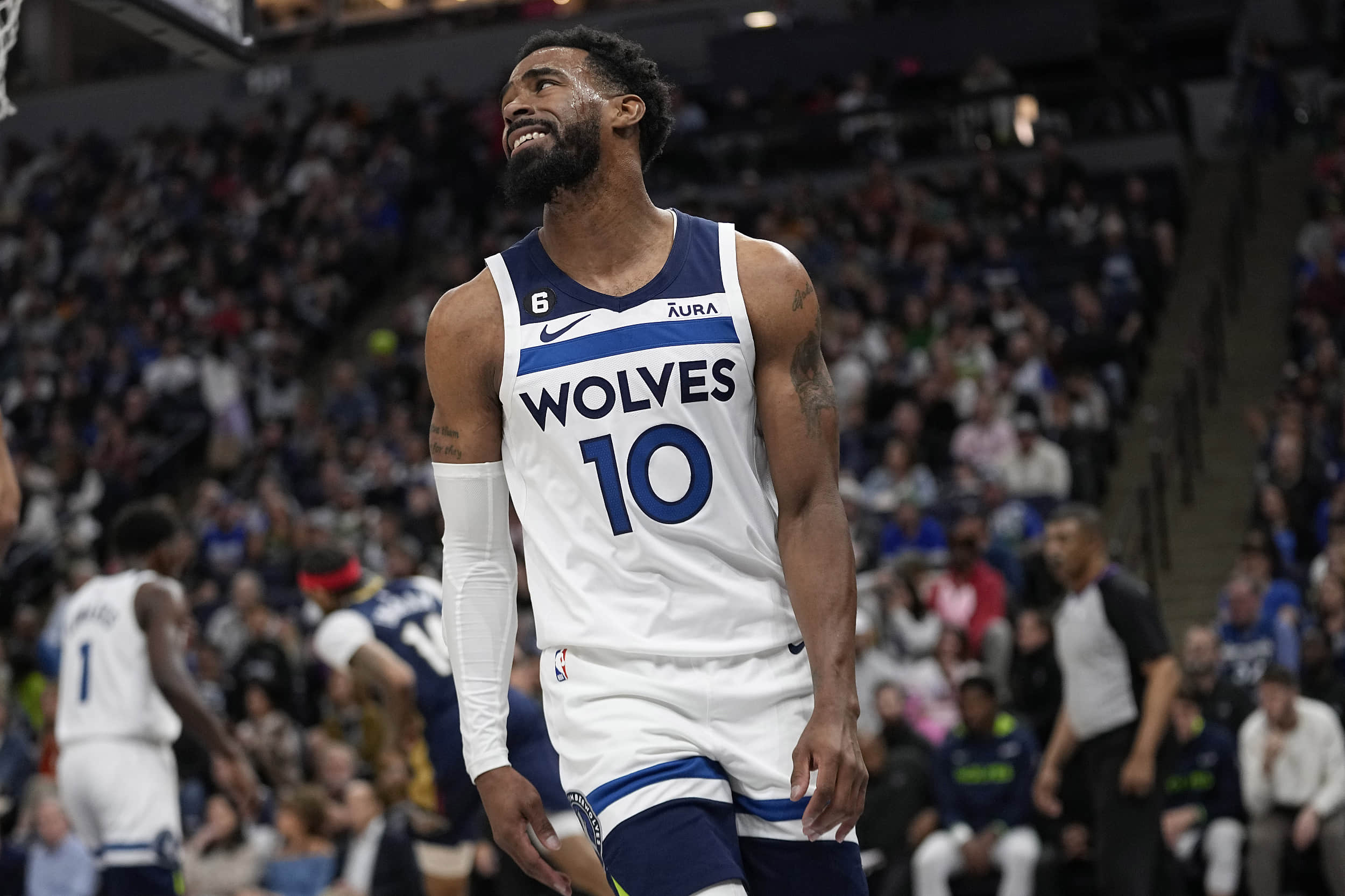 阿莱格里确认莱奥缺席意甲战萨索洛，福法纳康复但轮休（阿莱格里：莱奥无缘意甲战萨索洛，福法纳康复仍将轮休）