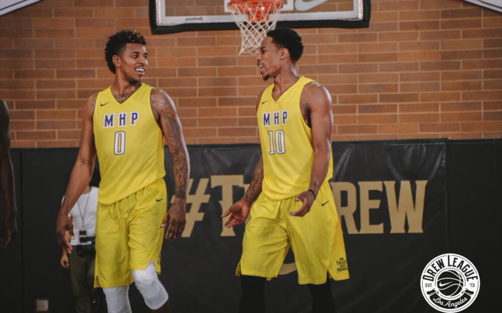 集锦：拉齐奥2-0卡利亚里（拉齐奥2比0力克卡利亚里：比赛集锦）